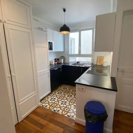 Apartment Plein Coeur Quartier Montorgueil Paris